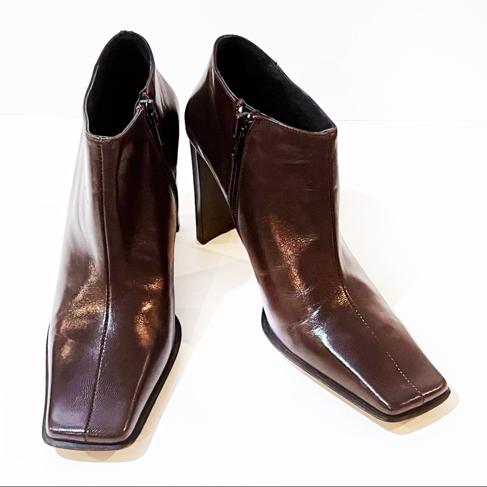 Charles David Square Toe Side Zip Brown Leather 4” Heel Ankle Boots